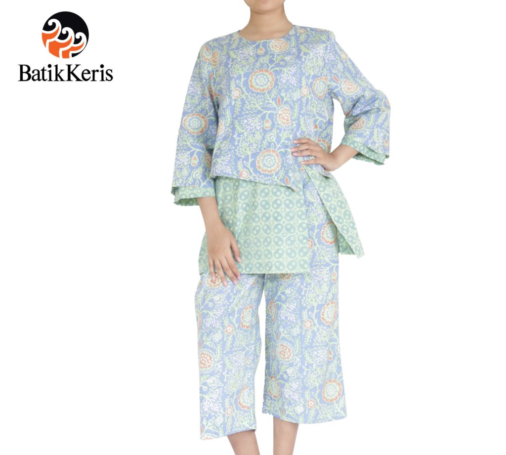  CELANA  KULOT 7 8 BLUS 3 4 BATIK  MOTIF SEKAR NDADARI 