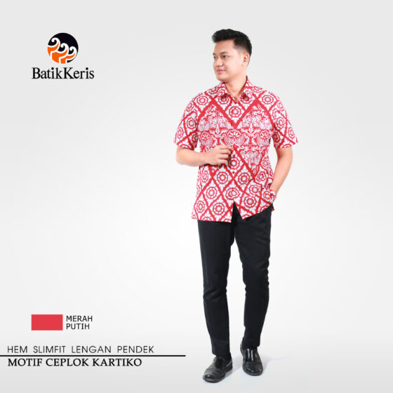Kemeja Slimfit Batik Lengan Pendek Motif Ceplok Kartiko
