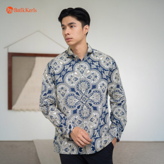 Kemeja Slimfit Batik Lengan Panjang Motif Keris Aditya