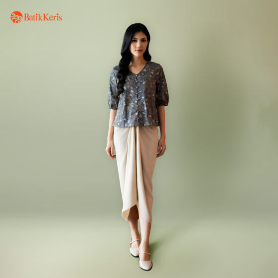 Blouse Batik Lengan Tanggung Motif Keris Pesona Cakrawala