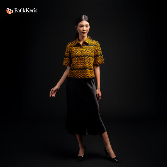 Blouse Batik Lengan Pendek Motif Tirtotejo