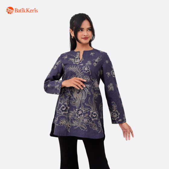 Blouse Batik Lengan Panjang Motif Keris Buketan Latar Ukel